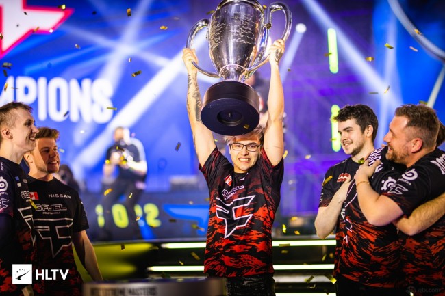 二线持球终 二线持球终